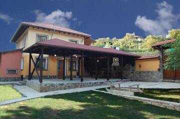 Фото номера Дом для отпуска Гостевой дом Guest House Tsveti-Trqvna г. Bangeytsi 42